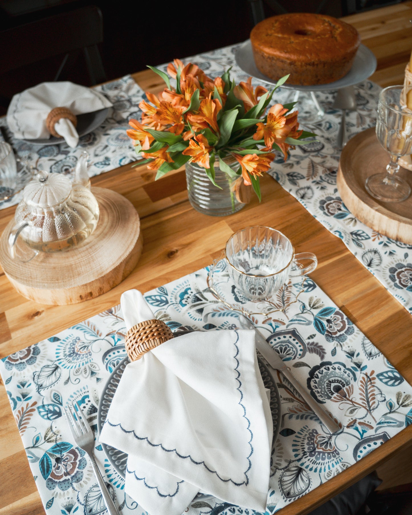 Cloth Napkin set of 4- Blue and Brown Borders