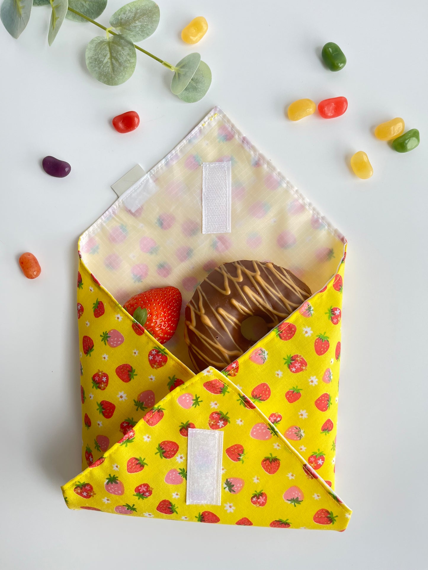 Reusable Sandwich/Food Wrap ( Strawberries )