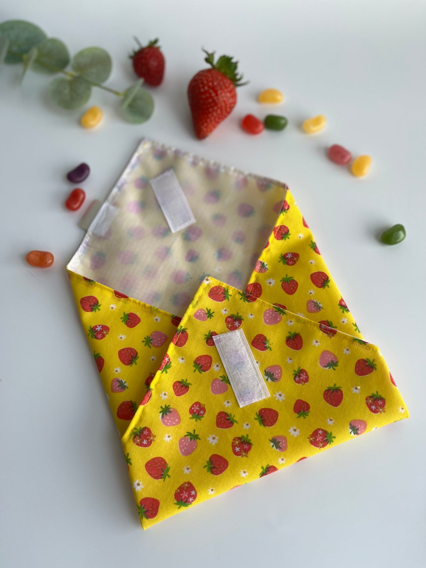 Reusable Sandwich/Food Wrap ( Strawberries )