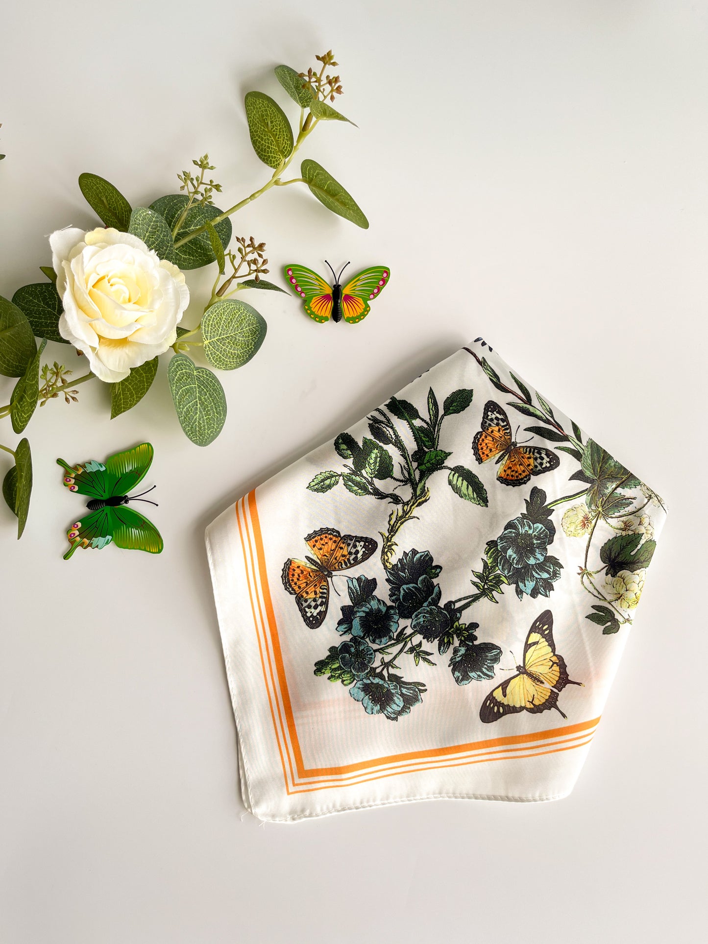 Furoshiki Silk Fabric Gift Wrap ( floral )