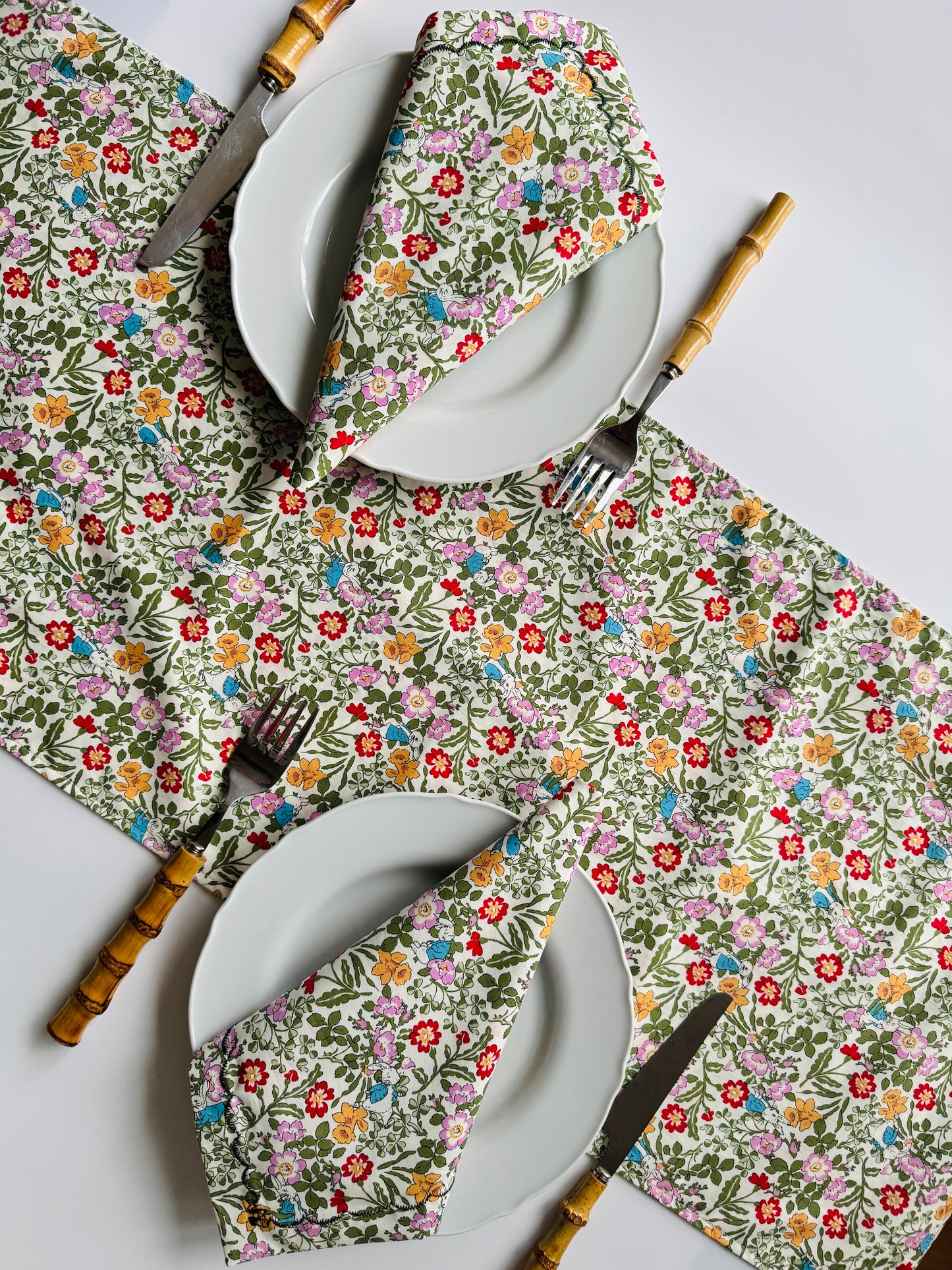 Floral Spring Table Runner and Matching Napkins