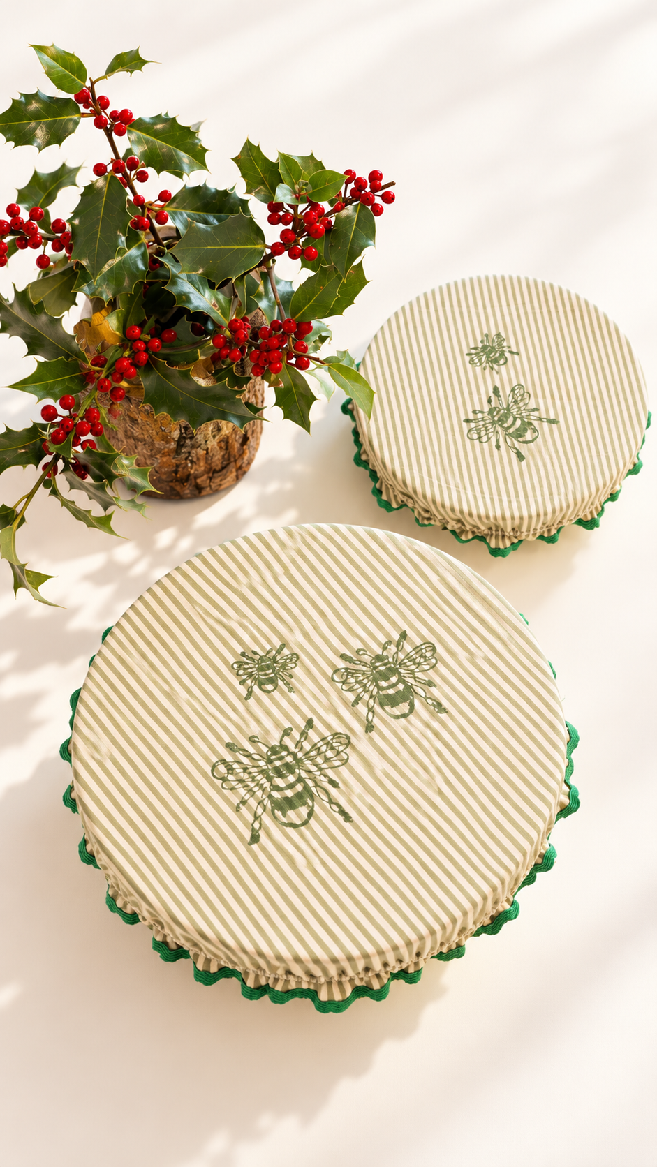 Set of 2 Hand Block-Printed Bowl Covers - Bees