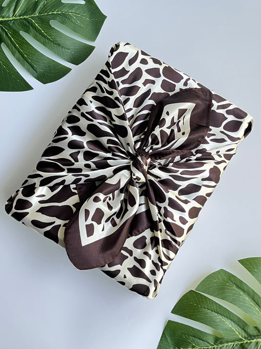 Furoshiki Silk Fabric Gift Wrap ( girafe )