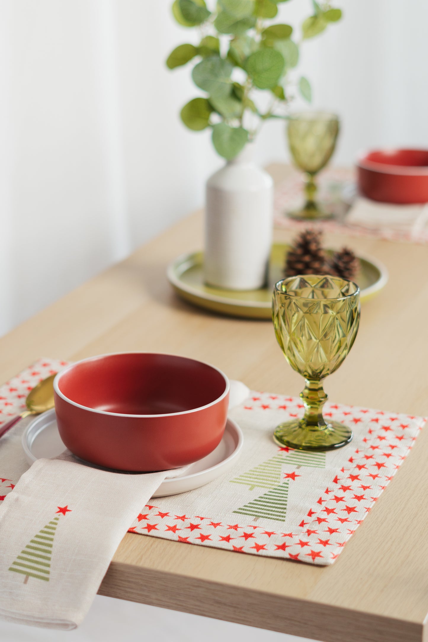 Scandinavian Christmas Tree Placemats - Set of 2